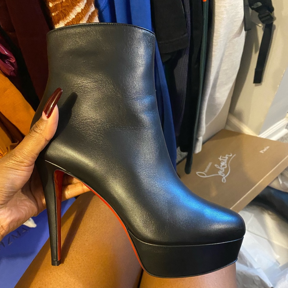 Louboutin Bianca Booty 120 Nappa Shiny